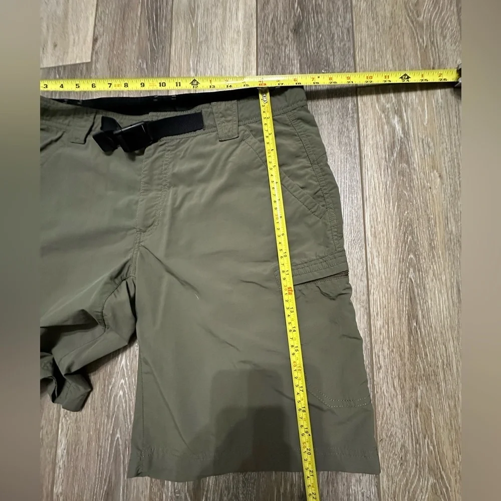 🖤 men’s Eddie Bauer sports shorts excellent condition.